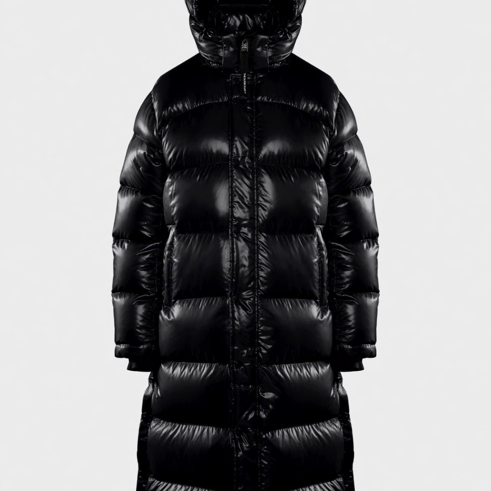 Aritzia SUPER PUFF black shine long coat SMALL